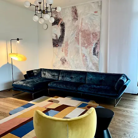 Апартаменти Mezapark Design *